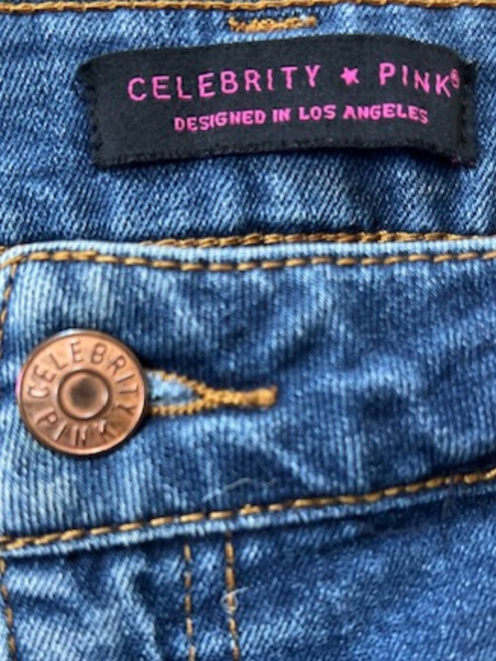 Celebrity Pink  Cutoff Cuffed Denim Jean Shorts Women's Size  5/27 - Picture 3 of 9
